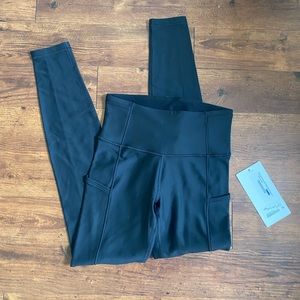 New with tags Lululemon Fast and Free Fleece Lined High Rise Tight 28” Leggings